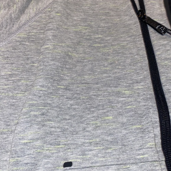 Nike Zip-Up - Picture 4 of 4